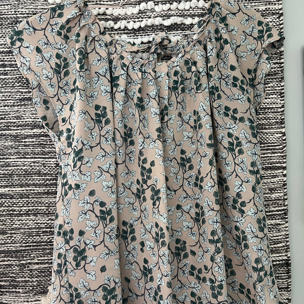 Woman’s blouse